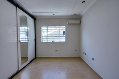 Casa para alugar com 300m², 5 quartos e 4 vagasSuite 1
