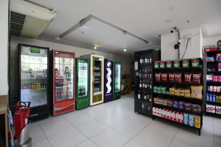 Apartamento à venda com 149m², 4 quartos e 2 vagasÁrea comum - Mercadinho