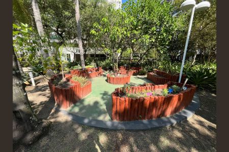 Apartamento à venda com 149m², 4 quartos e 2 vagas Apartamento à venda com 149m², 4 quartos e 2 vagasÁrea comum - Área Verde