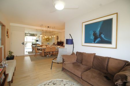 Apartamento à venda com 149m², 4 quartos e 2 vagasSala