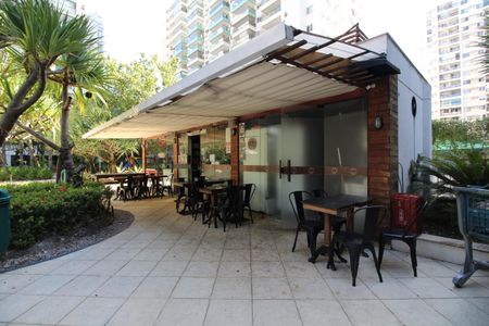 Apartamento à venda com 149m², 4 quartos e 2 vagasÁrea comum - Padaria