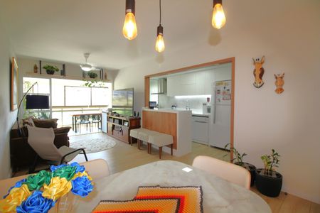 Apartamento à venda com 149m², 4 quartos e 2 vagasSala