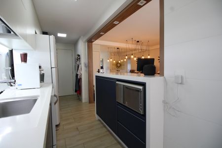 Apartamento à venda com 149m², 4 quartos e 2 vagasCozinha