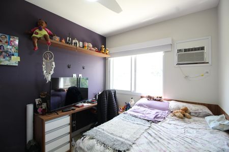 Apartamento à venda com 149m², 4 quartos e 2 vagasQuarto 2