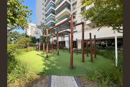 Apartamento à venda com 149m², 4 quartos e 2 vagas Apartamento à venda com 149m², 4 quartos e 2 vagasÁrea comum - Academia Externa