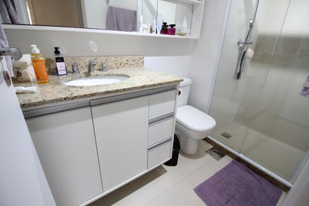 Apartamento à venda com 149m², 4 quartos e 2 vagasBanheiro Social