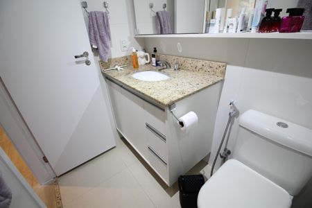 Apartamento à venda com 149m², 4 quartos e 2 vagasBanheiro Social