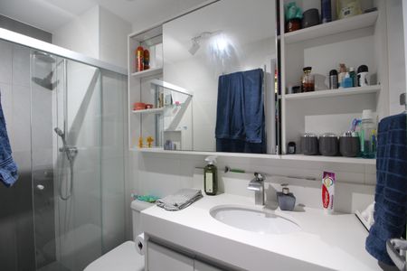 Apartamento à venda com 149m², 4 quartos e 2 vagasQuarto 4 - Banheiro da Suíte