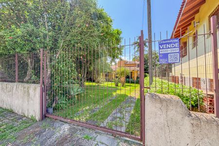 Casa à venda com 164m², 2 quartos e 1 vagaFachada