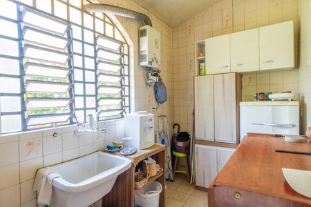 Casa à venda com 164m², 2 quartos e 1 vagaÁrea de Serviço