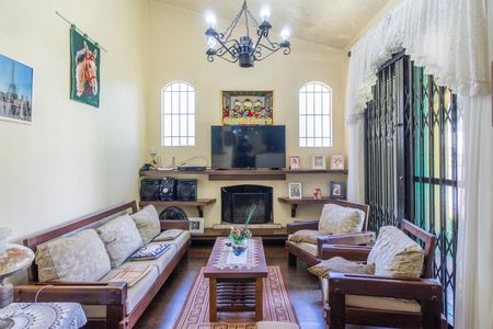 Casa à venda com 164m², 2 quartos e 1 vagaSala