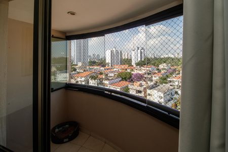 Apartamento à venda com 96m², 3 quartos e 2 vagas Apartamento à venda com 96m², 3 quartos e 2 vagasSala