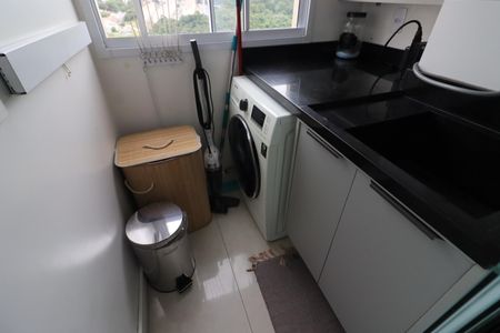 Apartamento para alugar com 47m², 2 quartos e 1 vagaCozinha e Área de Serviço