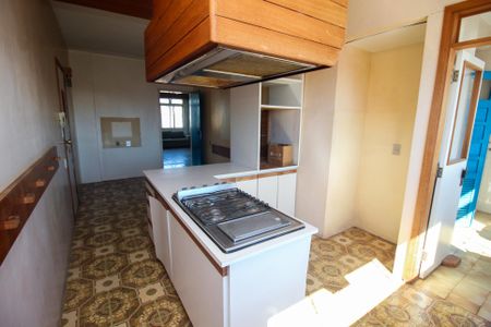 Apartamento à venda com 107m², 2 quartos e sem vaga Apartamento à venda com 107m², 2 quartos e sem vagaCozinha