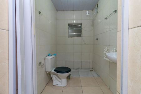 Banheiro de casa para alugar com 1 quarto, 50m² em Vila Cordeiro, São Paulo