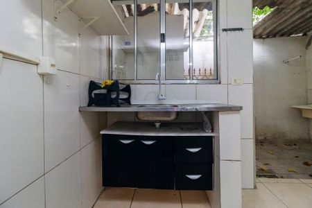 Casa para alugar com 50m², 1 quarto e sem vaga Casa para alugar com 50m², 1 quarto e sem vagaCozinha