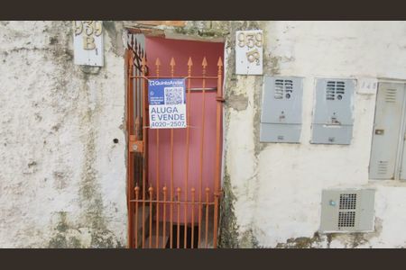 Casa para alugar com 50m², 1 quarto e sem vaga Casa para alugar com 50m², 1 quarto e sem vagaFachada
