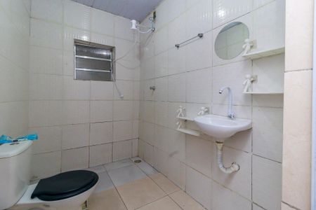 Banheiro de casa para alugar com 1 quarto, 50m² em Vila Cordeiro, São Paulo