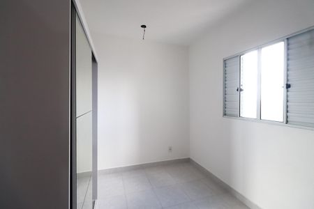 Apartamento à venda com 48m², 2 quartos e 1 vagaQuarto 2