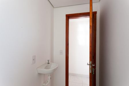 Apartamento para alugar com 48m², 2 quartos e 1 vagaBanheiro