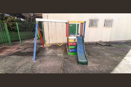 Apartamento para alugar com 54m², 2 quartos e 1 vaga Apartamento para alugar com 54m², 2 quartos e 1 vagaÁrea comum - Playground