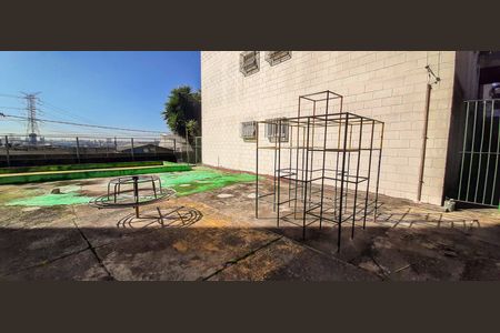 Apartamento para alugar com 54m², 2 quartos e 1 vaga Apartamento para alugar com 54m², 2 quartos e 1 vagaÁrea comum - Playground