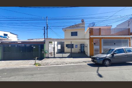 Casa para alugar com 35m², 1 quarto e sem vaga Casa para alugar com 35m², 1 quarto e sem vagaFachada