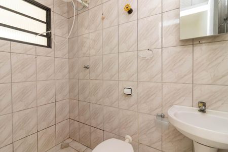 Casa para alugar com 35m², 1 quarto e sem vaga Casa para alugar com 35m², 1 quarto e sem vagaBanheiro