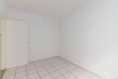 Casa para alugar com 35m², 1 quarto e sem vaga Casa para alugar com 35m², 1 quarto e sem vagaQuarto