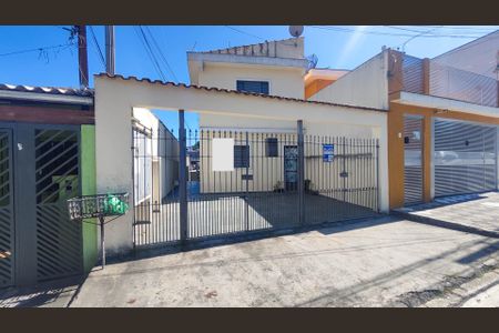 Casa para alugar com 35m², 1 quarto e sem vaga Casa para alugar com 35m², 1 quarto e sem vagaFachada