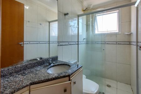Apartamento para alugar com 89m², 2 quartos e 2 vagas Apartamento para alugar com 89m², 2 quartos e 2 vagasBanheiro da Suíte