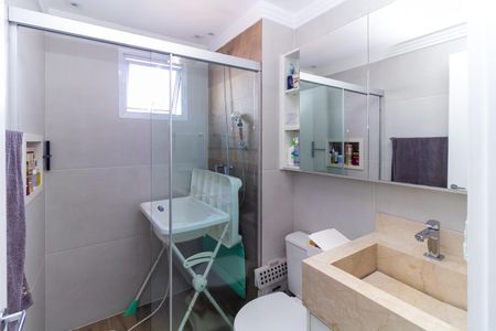 Apartamento à venda com 65m², 2 quartos e 1 vagaBanheiro da Suíte