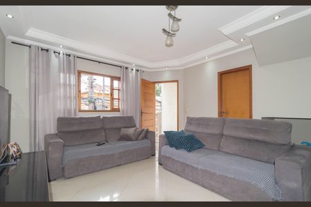 Casa à venda com 92m², 3 quartos e 4 vagasSala