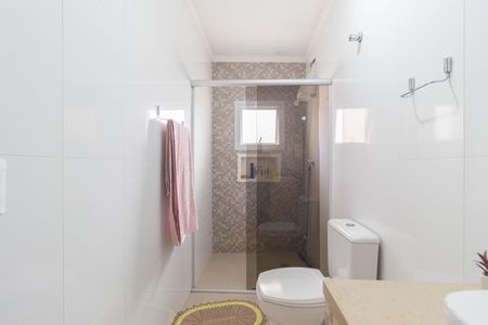 Casa à venda com 92m², 3 quartos e 4 vagasBanheiro - Suíte