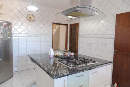 Casa à venda com 80m², 3 quartos e 5 vagas Casa à venda com 80m², 3 quartos e 5 vagasCozinha