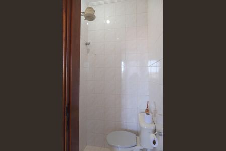 Casa à venda com 80m², 3 quartos e 5 vagas Casa à venda com 80m², 3 quartos e 5 vagasÁrea de serviço Banheiro 3