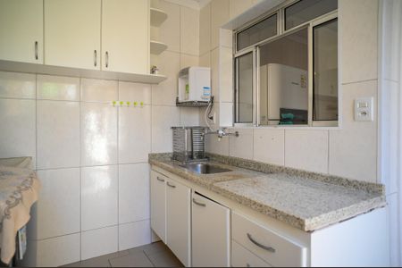 Casa à venda com 248m², 4 quartos e 2 vagas Casa à venda com 248m², 4 quartos e 2 vagasCozinha/Area de Serviço