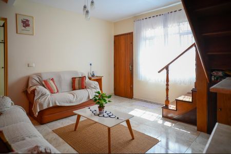 Casa à venda com 248m², 4 quartos e 2 vagas Casa à venda com 248m², 4 quartos e 2 vagasSala 1