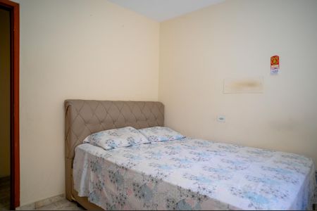 Casa à venda com 248m², 4 quartos e 2 vagas Casa à venda com 248m², 4 quartos e 2 vagasQuarto 2