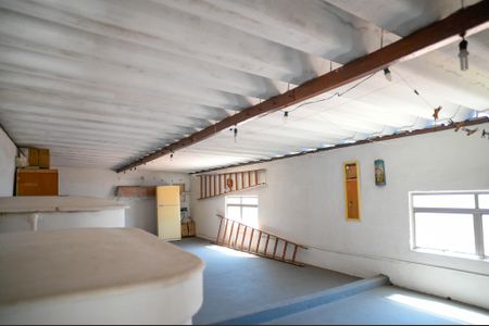 Casa à venda com 248m², 4 quartos e 2 vagas Casa à venda com 248m², 4 quartos e 2 vagasÁrea de Lazer