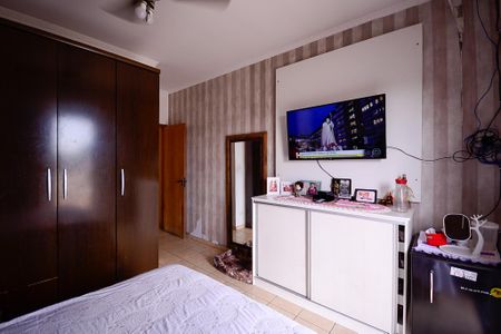 Casa à venda com 128m², 3 quartos e 2 vagas Casa à venda com 128m², 3 quartos e 2 vagasQuarto 1 - Suite