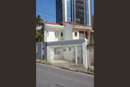 Casa à venda com 125m², 3 quartos e 2 vagasFachada e placa