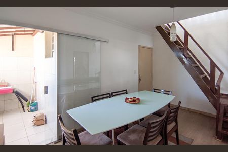 Apartamento à venda com 176m², 4 quartos e 1 vagaSala