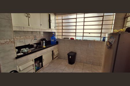 Casa para alugar com 150m², 2 quartos e 1 vaga Casa para alugar com 150m², 2 quartos e 1 vagaCozinha