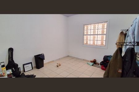 Casa para alugar com 150m², 2 quartos e 1 vaga Casa para alugar com 150m², 2 quartos e 1 vagaQuarto 2