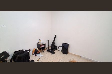 Casa para alugar com 150m², 2 quartos e 1 vaga Casa para alugar com 150m², 2 quartos e 1 vagaQuarto 2