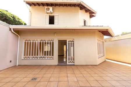 Casa para alugar com 280m², 4 quartos e 2 vagas Casa para alugar com 280m², 4 quartos e 2 vagasÁrea de Serviço