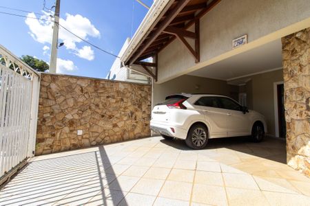 Casa para alugar com 280m², 4 quartos e 2 vagas Casa para alugar com 280m², 4 quartos e 2 vagasGaragem