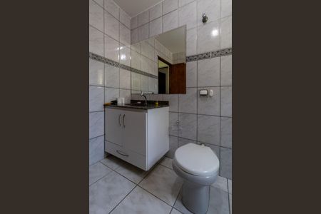 Casa à venda com 95m², 3 quartos e 2 vagasBanheiro