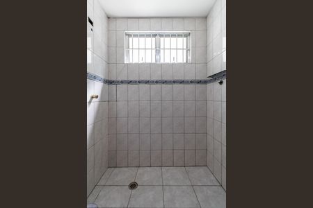 Casa à venda com 95m², 3 quartos e 2 vagasBanheiro de Serviço